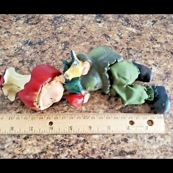 Vintage Dangle Leg Boy Figurine Shelf Sitter Apple Core Hat Holding Apple Bird - Picture 3 of 5